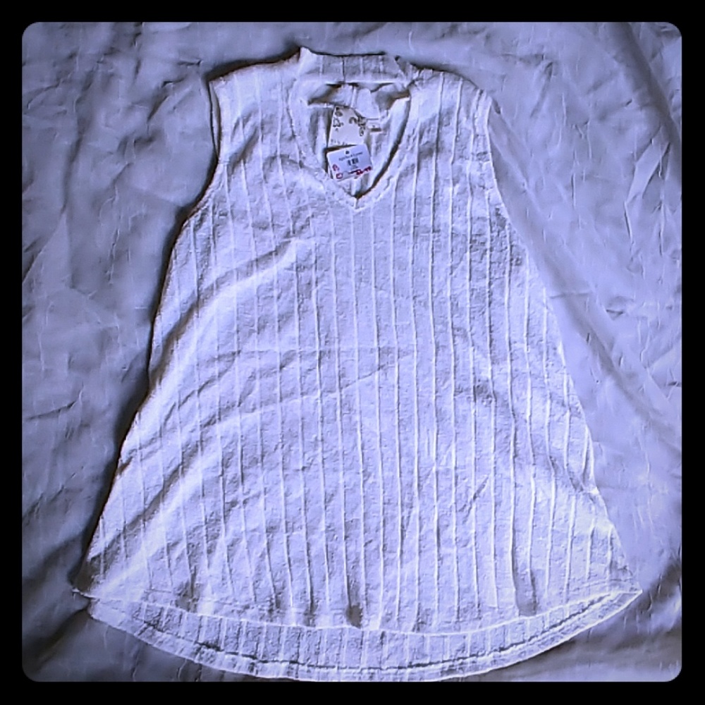 Flowy Tank